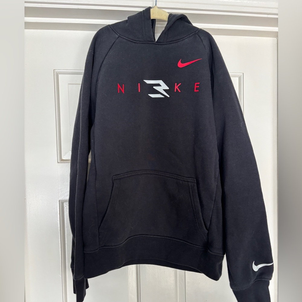 Nike Black Kid’s Hoodie size medium